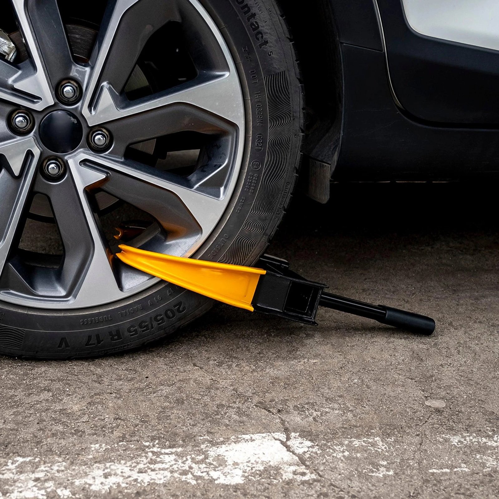 Buy Adjustable Tyre Wheel Lock Cramp Nigeria